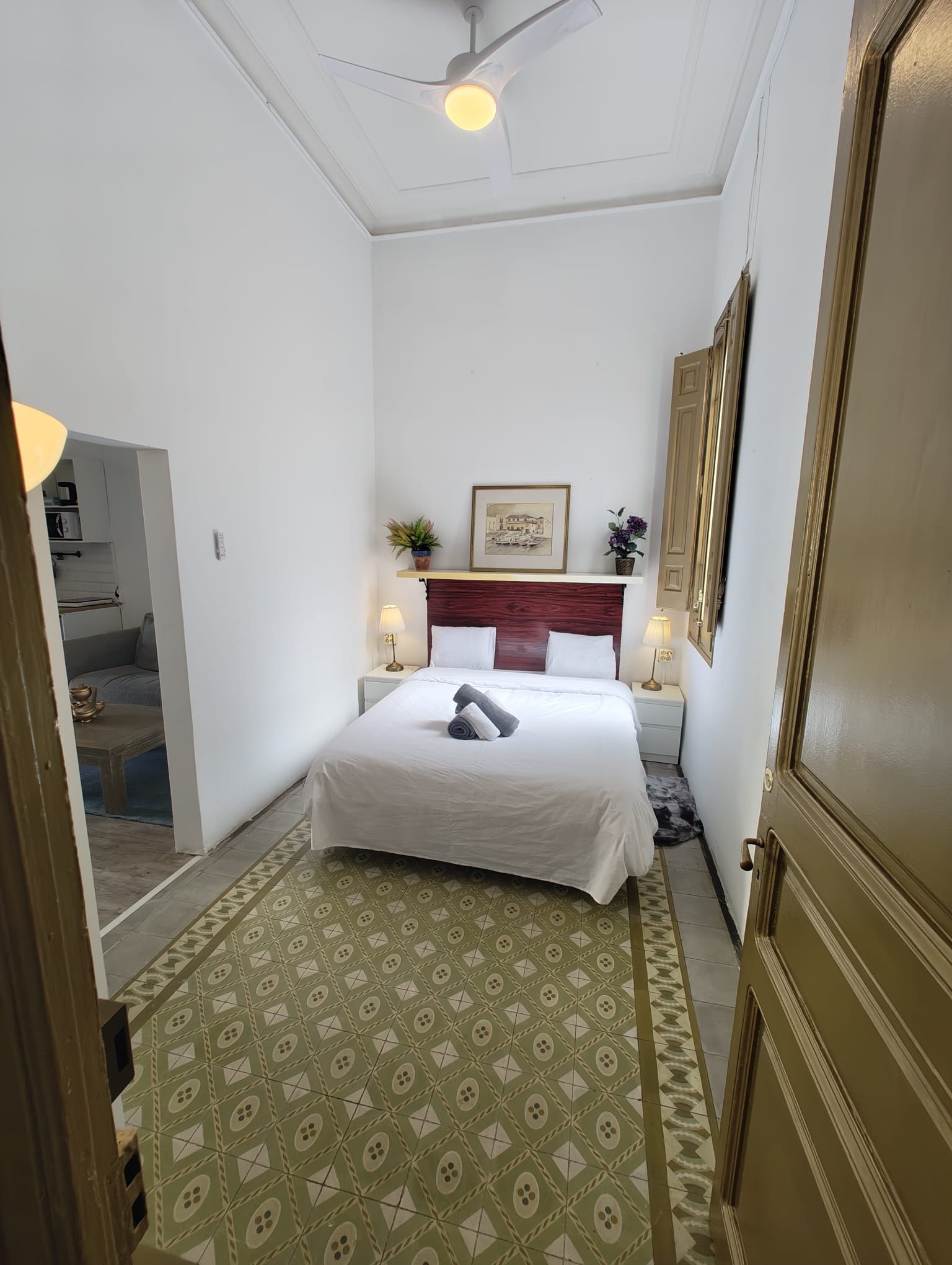 Apartments and private rooms in Barcelona